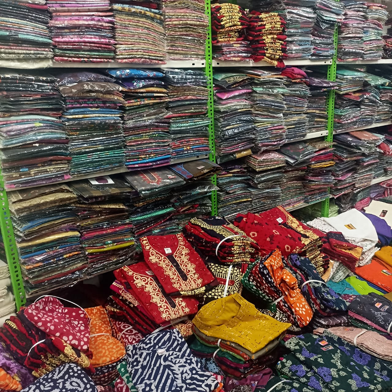 Dhalavaipuram Nighty